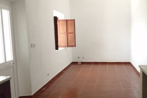 1882382b-3a53-4298-8f8c-73fe762ad3f2